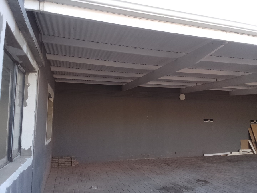 To Let commercial Property for Rent in George Central Western Cape